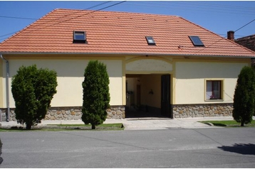 Hungary Privát Fertőrákos, Exterior